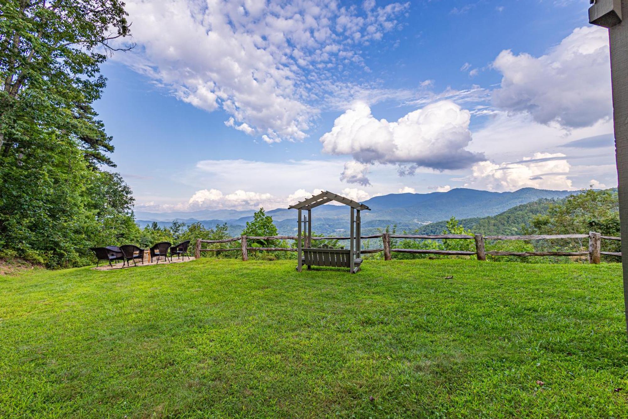 Stunning Mtn. Views! 4Br With All The Amenities! - Vista Vibes- Брайсон-Сити Экстерьер фото