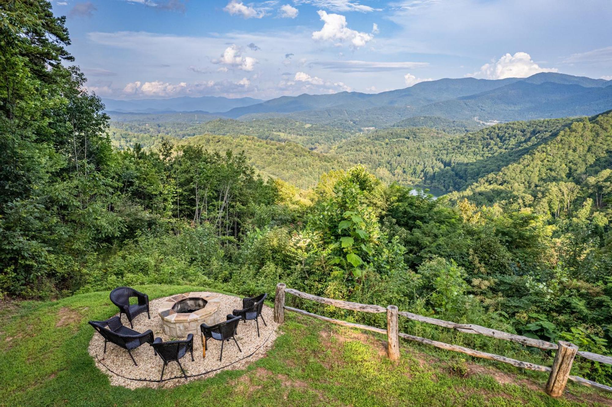 Stunning Mtn. Views! 4Br With All The Amenities! - Vista Vibes- Брайсон-Сити Экстерьер фото